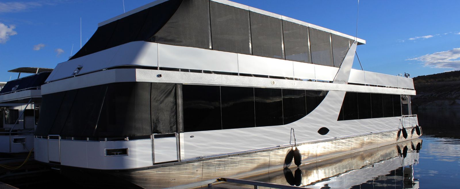 2015 Discovery - Bravada Houseboat Lake Powell Shared Ownership