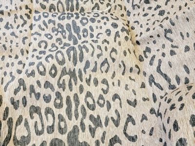 New 10' x 14' Easy-Clean Safari Outdoor Rug