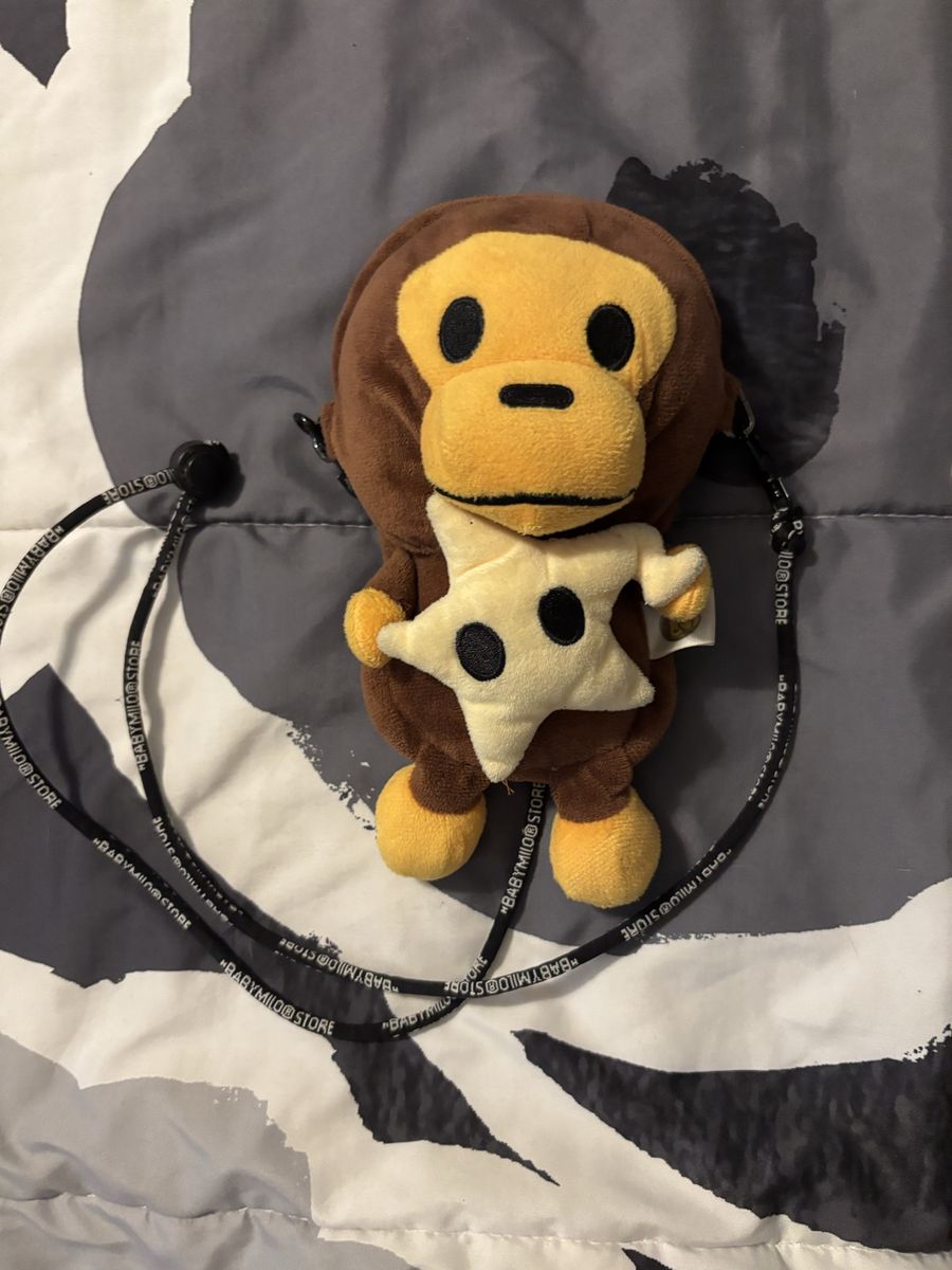 BAPE Baby Milo Plush Phone Bag Pouch Brown with Star Accessory & Adjustable Strap