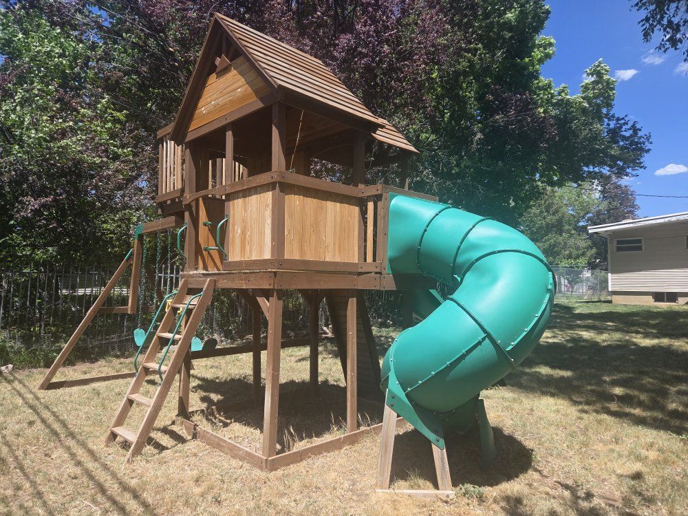 Main image 3