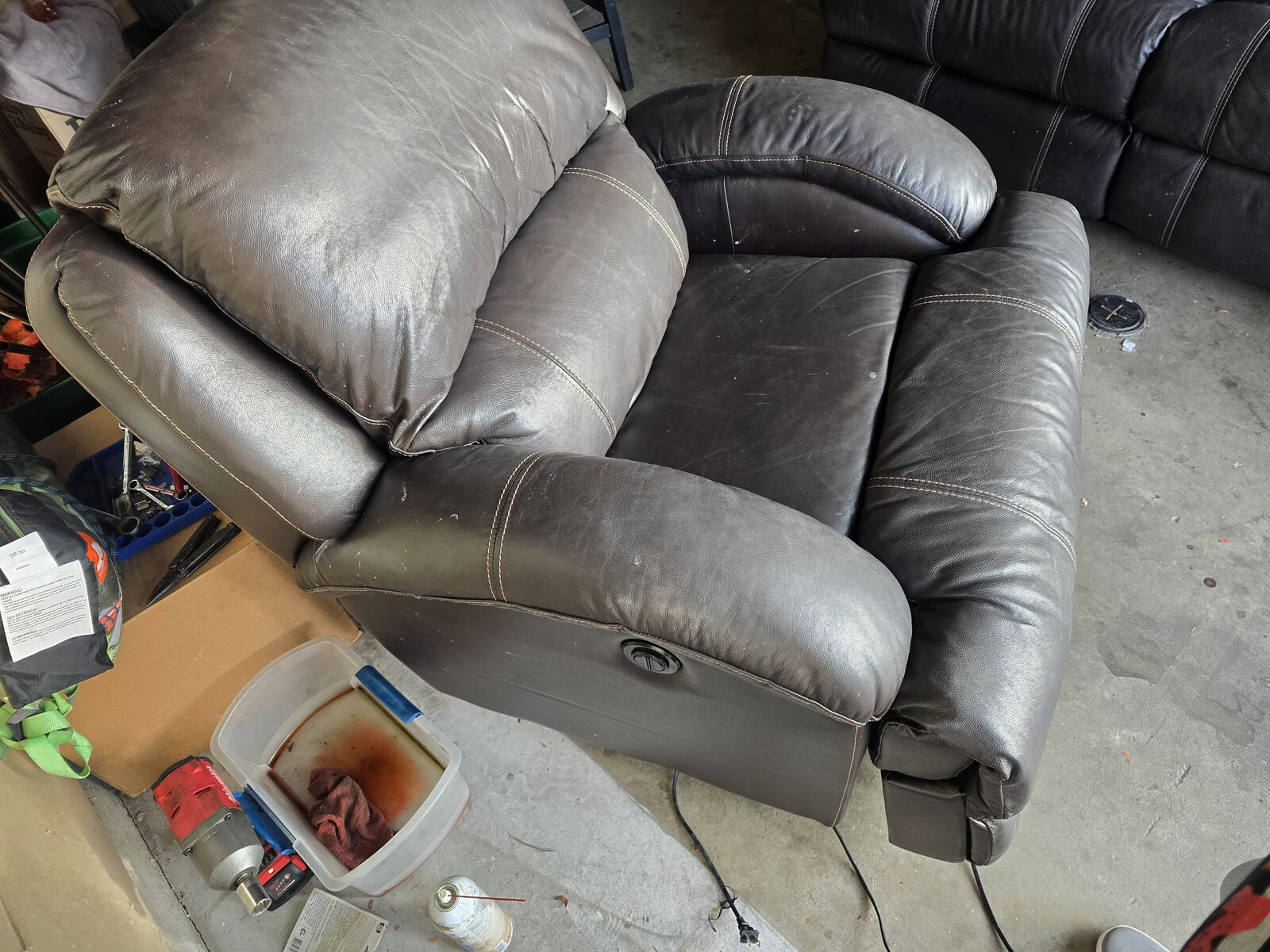 Reclining couch and chair