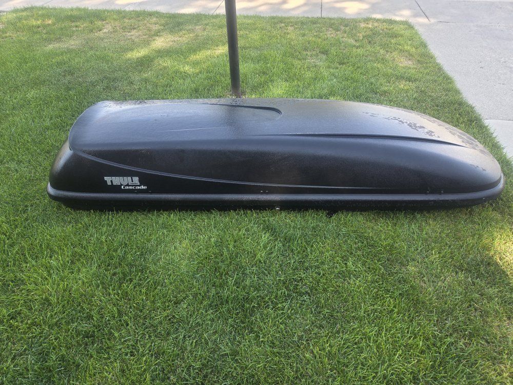 Thule CascadeRooftop Cargo Box W/ Lock & Key