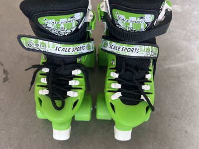 Scale Sports Adjustable Roller Skates - Green/White, Great for Kids