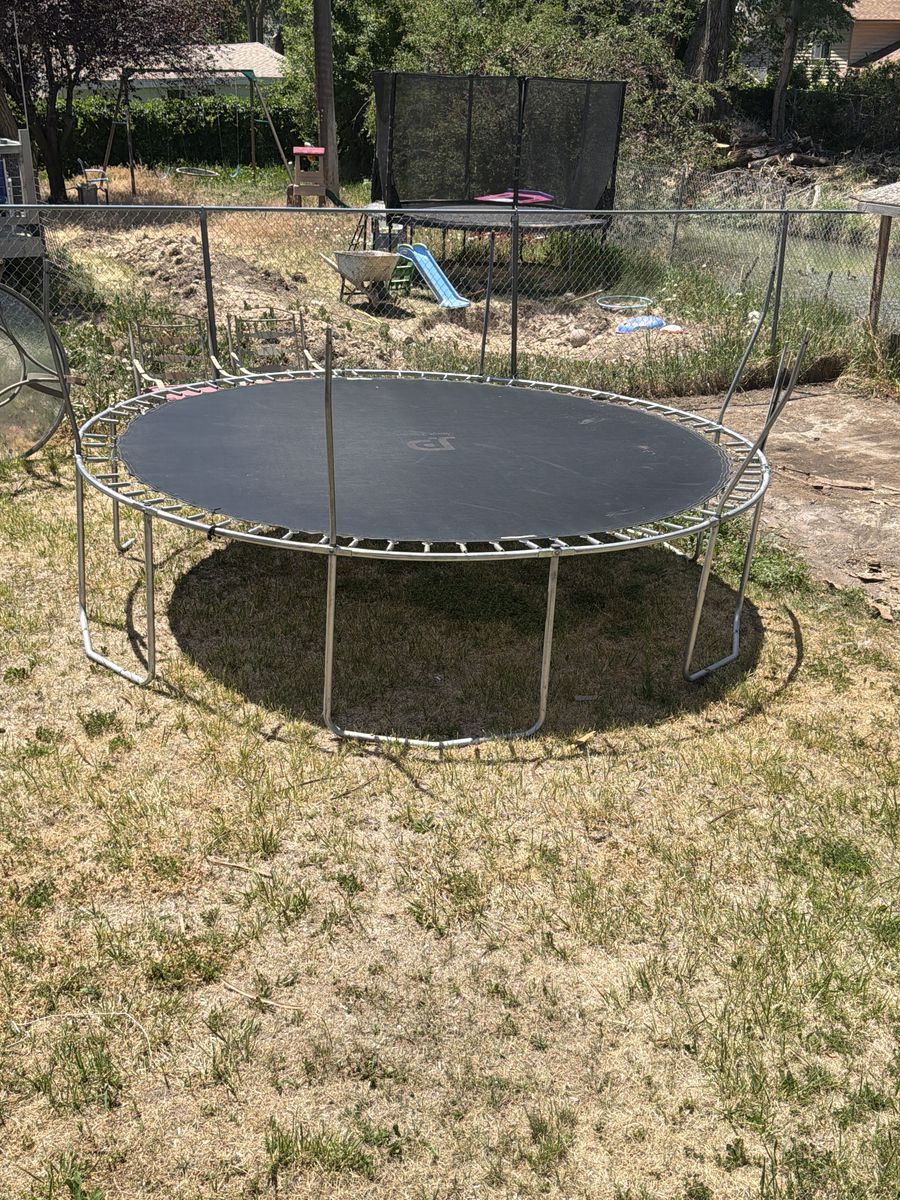 Trampoline