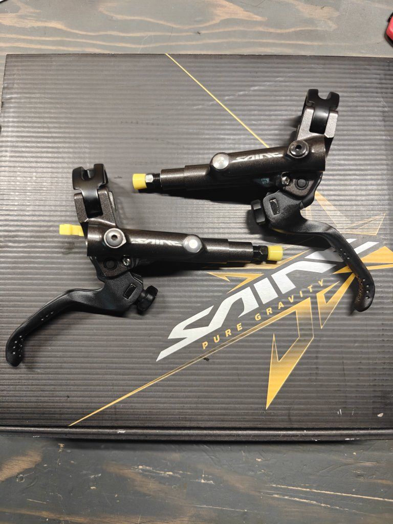 Shimano Saint Brake Levers (L&R) - NEW
