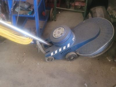 Power Flite floor cleaner
