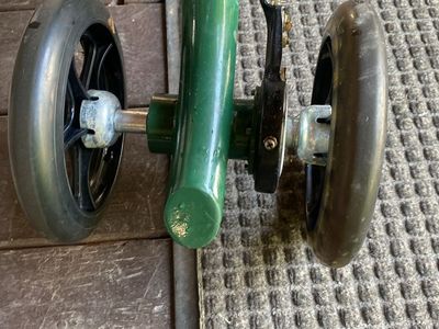 Knees scooter . Great condition in Ogden