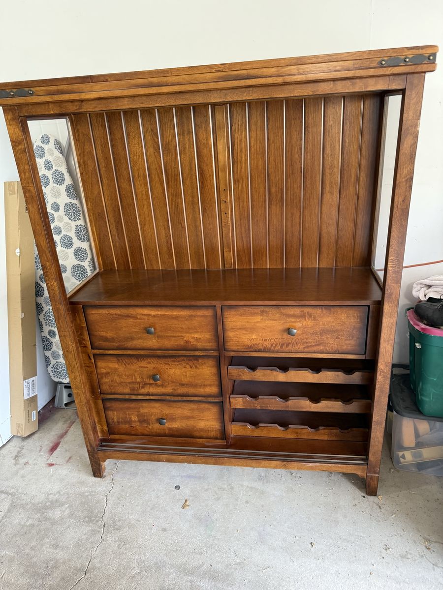 Stunning Coastal Furniture Solid Wood Dining Hutch – Beautiful Storage Piece