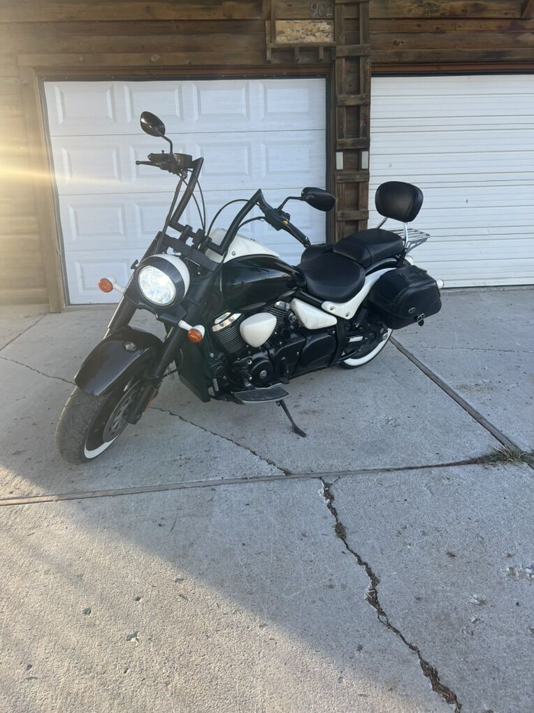 2013 Suzuki Boulevard C90