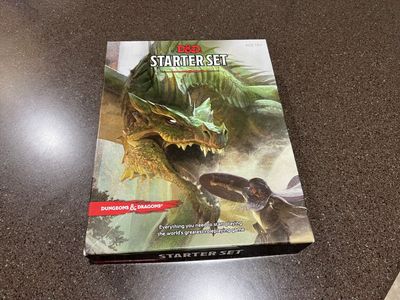 Dungeons & Dragon D&D Starter Set