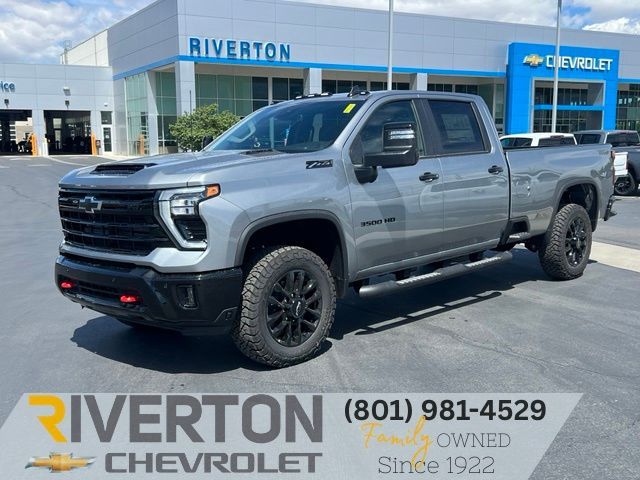 2026 Chevrolet Silverado 3500 LT