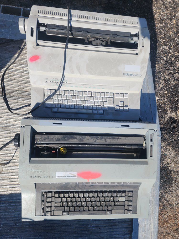 Electronic Typewriters for Parts/Repair - Brother EM-530 & Swintec 8014-S
