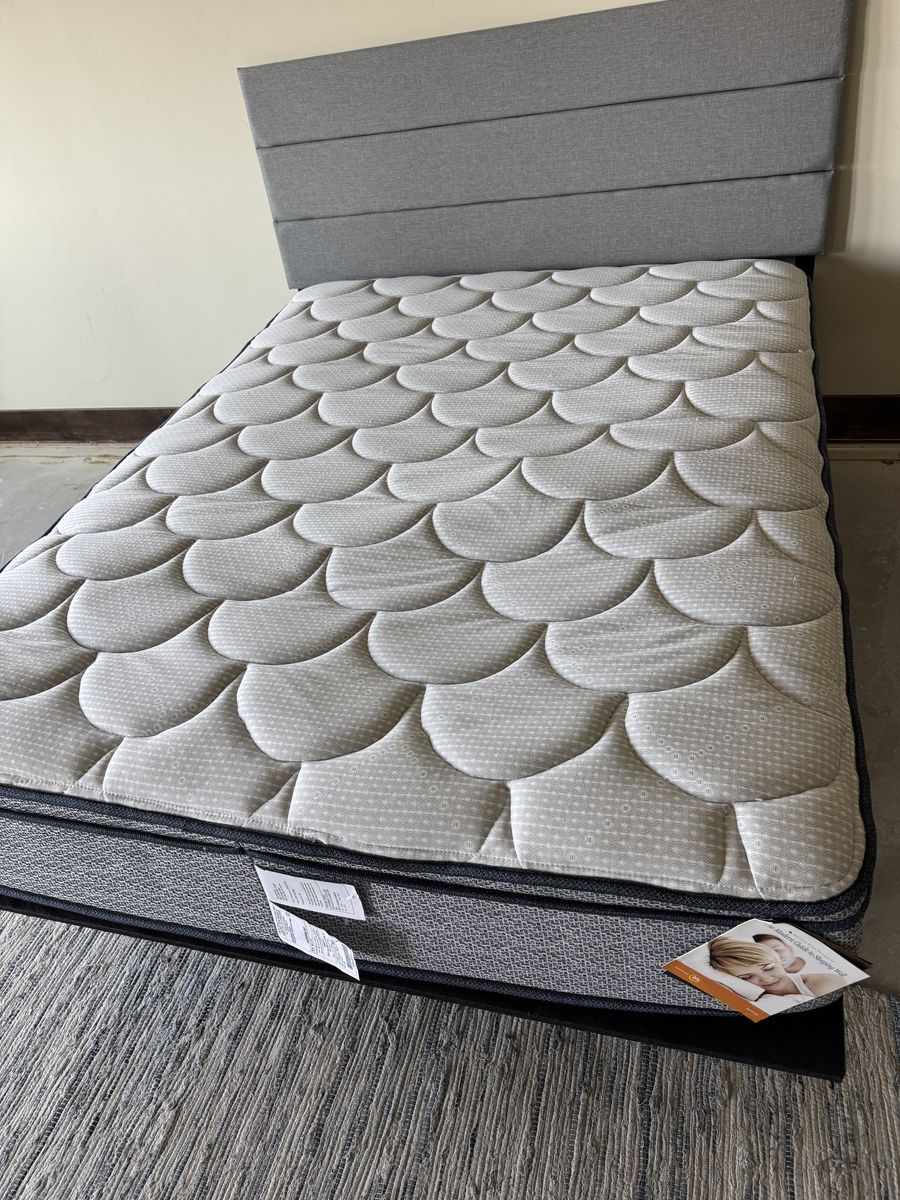 Queen Serta Perfect Sleeper Mattress + Adjustable Power Base + Upholstered Headboard — Like New