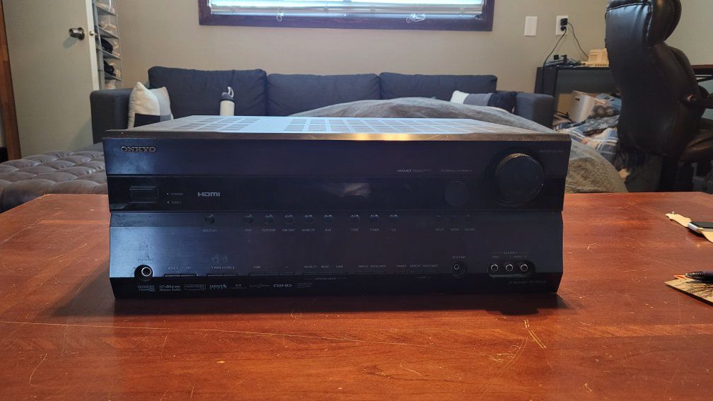 Onkyo TX-SR606 7.1 AV Receiver