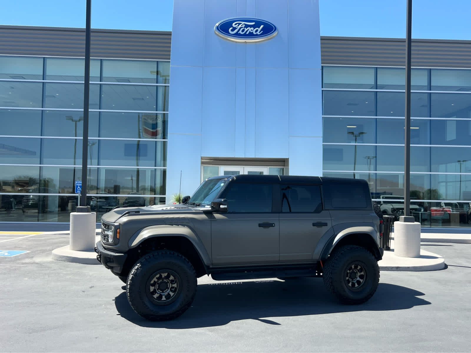 2025 Ford Bronco Raptor