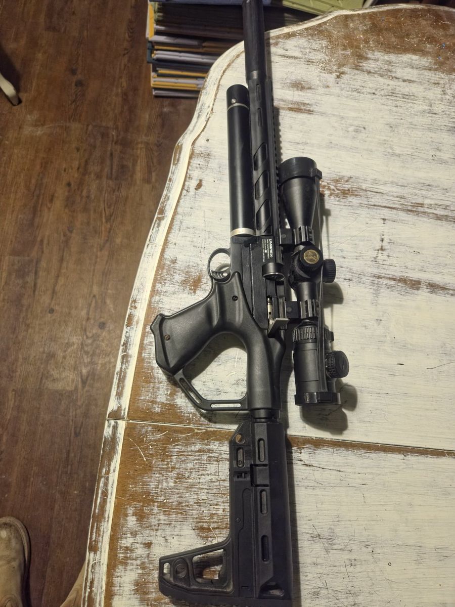 .22 caliber air rifle Airgun: Umarex Notos  PCP (Pre-Charged Pneumatic).