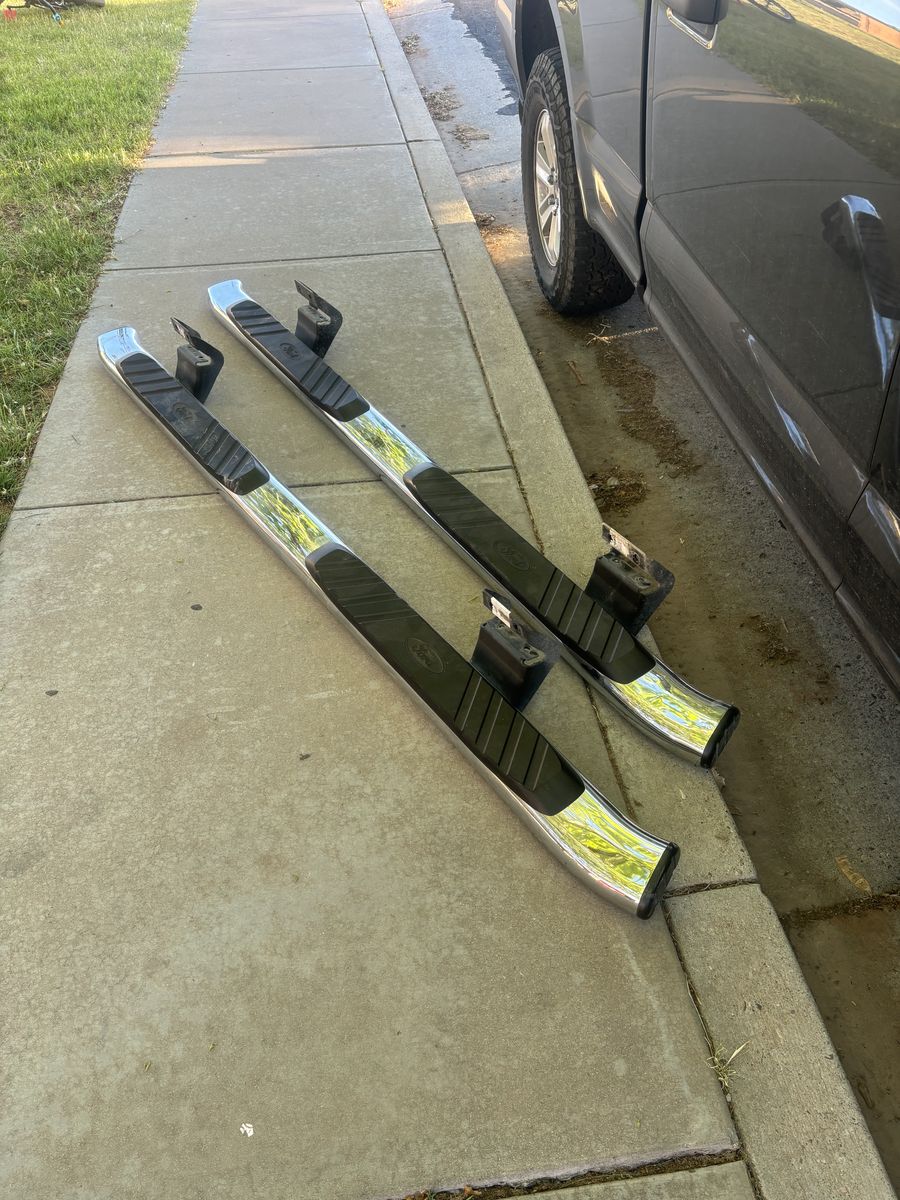 09-14 F150 Side Steps