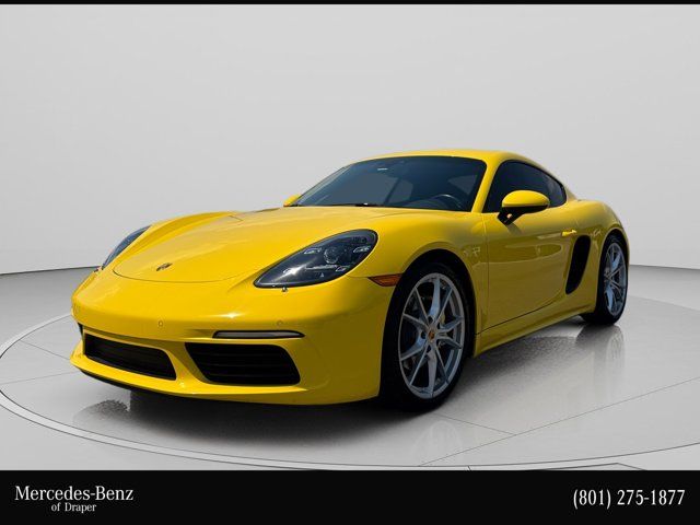 2022 Porsche Cayman T