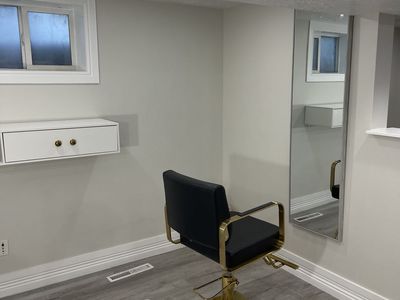 New hair studio salon in Layton