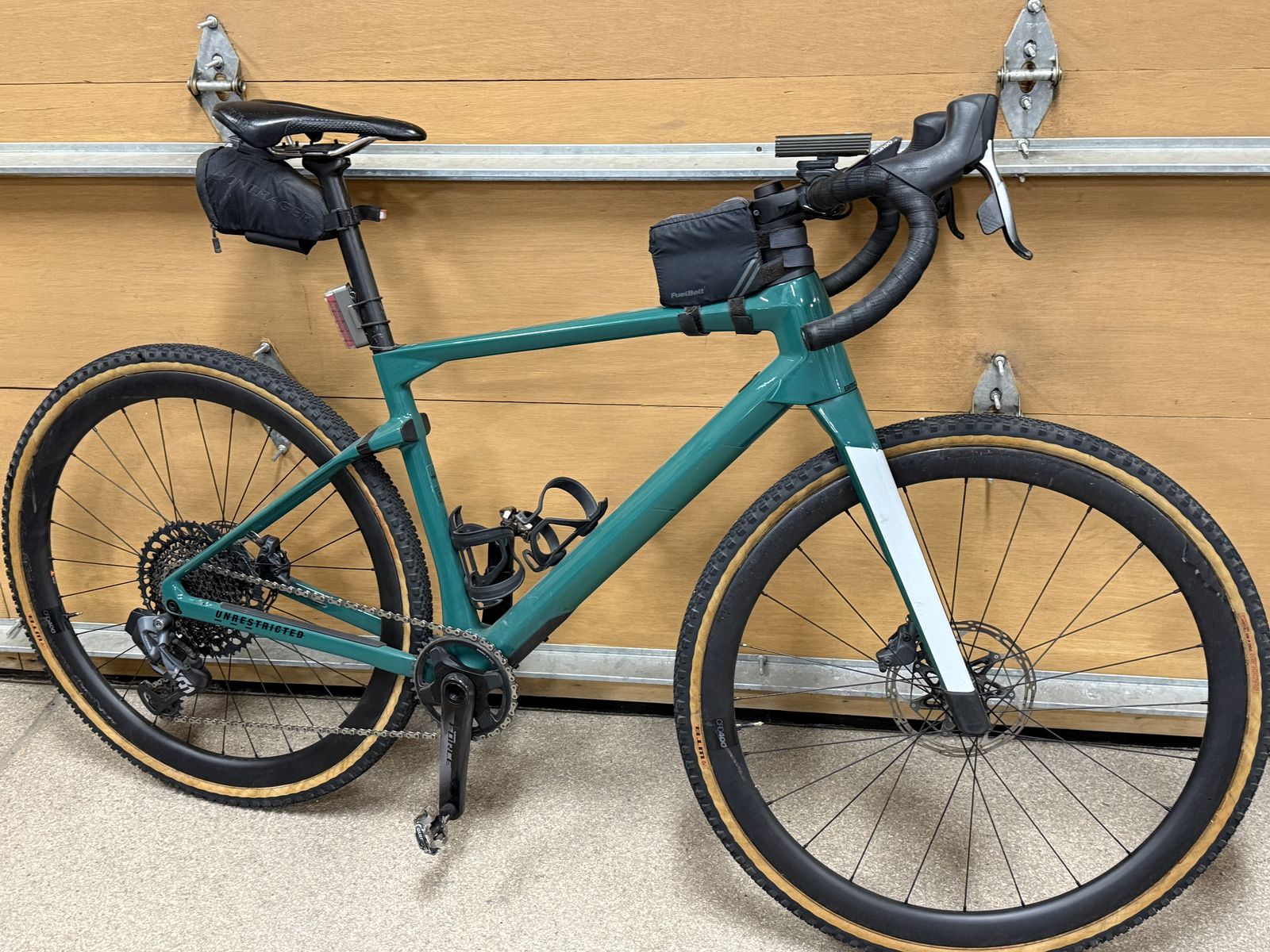 BMC Gravel Bike - great condition 2021