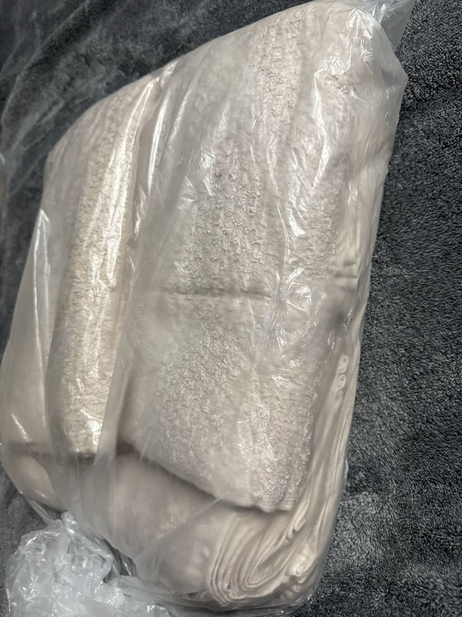 Brand new professional, high quality cream Encompass Checkmate wash cloth rags (set of 12) 13”x13”