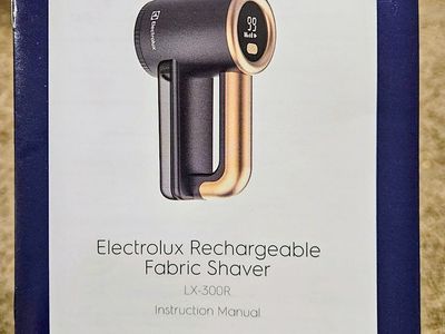 Electrolux Rechargeable Fabric Shaver LX-300R
