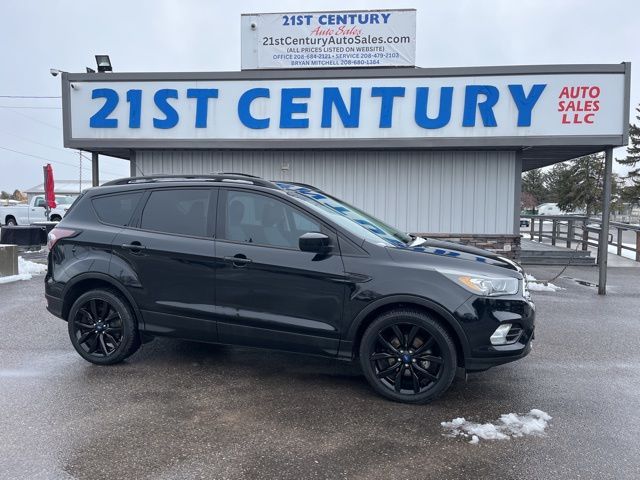 2018 FORD ESCAPE SE