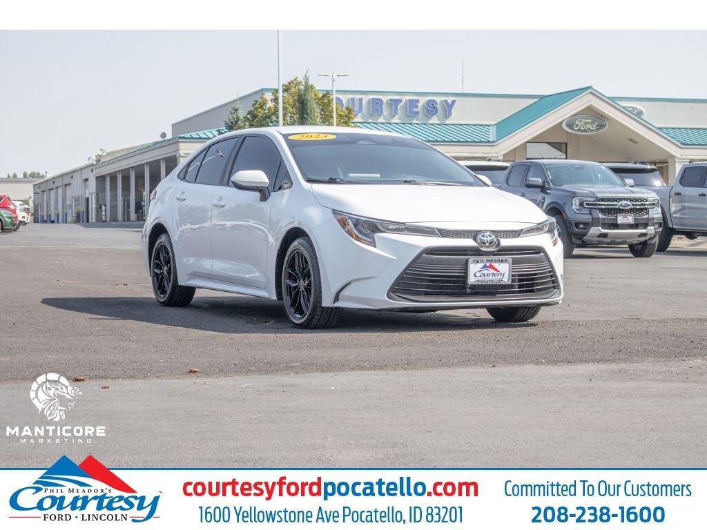 2023 Toyota Corolla LE