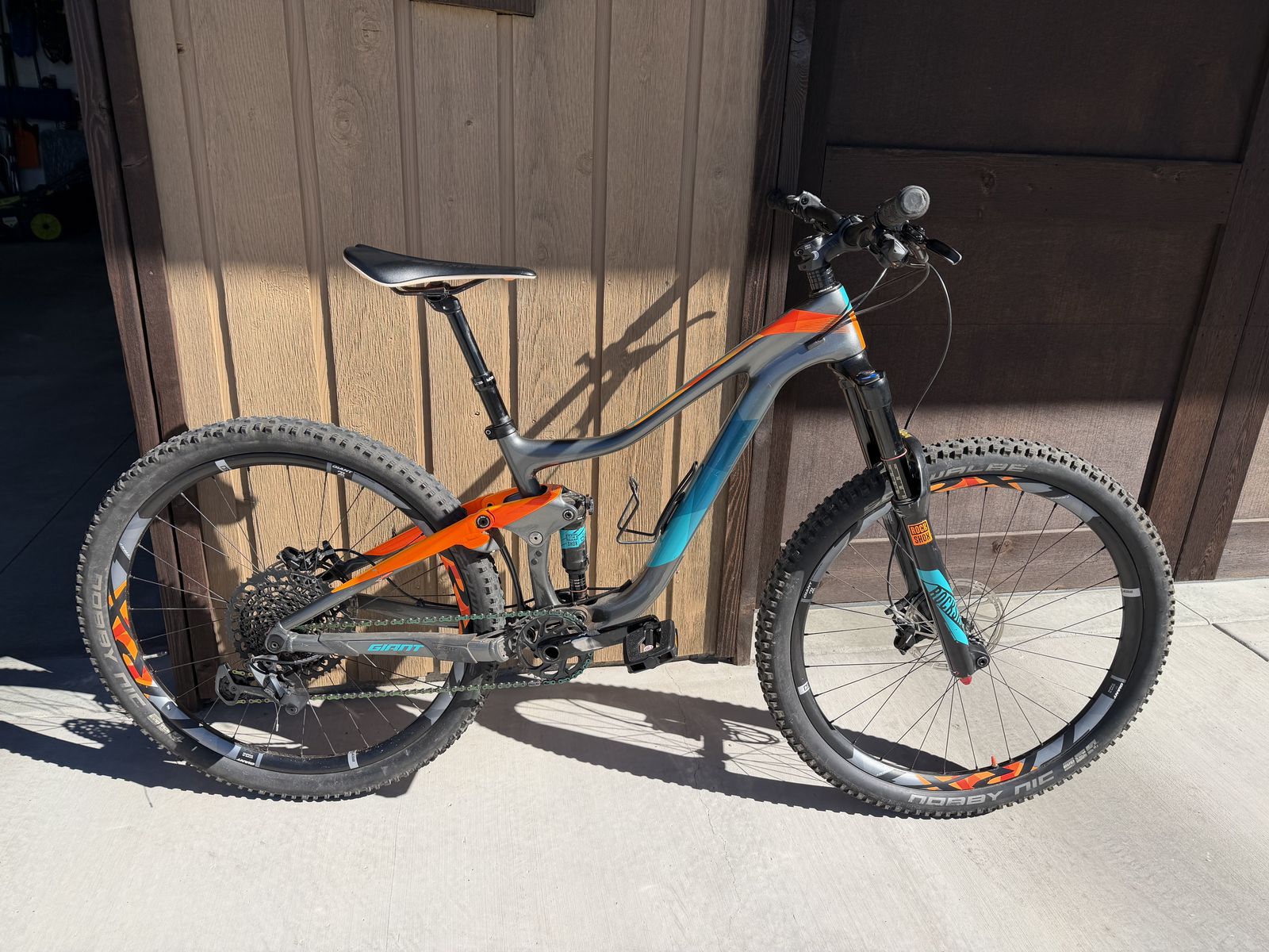 Giant Trance 2 Carbon Full Suspension MTB, Men’s Small