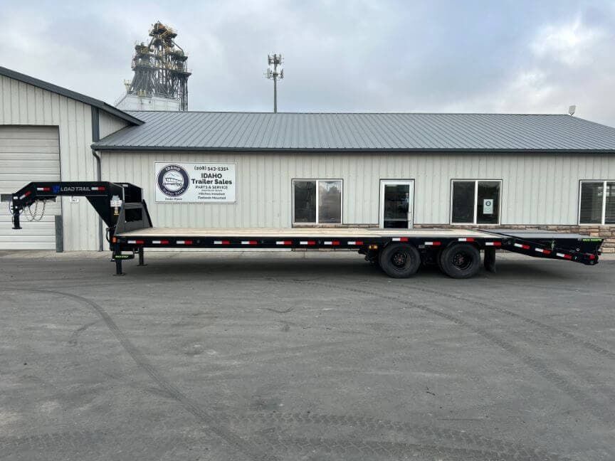 2026 Load Trail GP 102x32' Low-Pro Gooseneck Trailer 25.9K Max Ramps