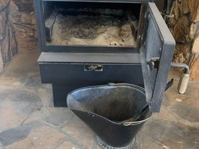 Appalachian Stove Co. Model 52 Wood Burning Stove - Freestanding or Insert Fireplace