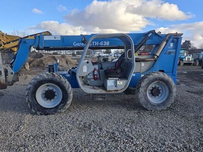 Telehandler forklift Genie 636