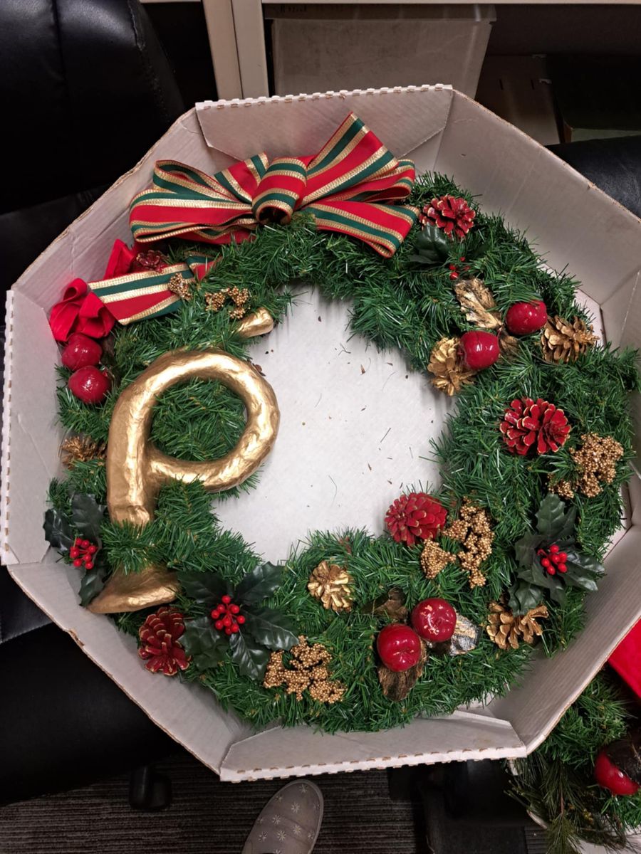 Holiday decorations: 3 wreaths; garland; bows; Christmas tree stand