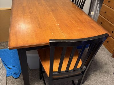 Counter height Table with 4 Chairs