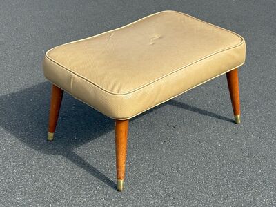 Vintage Mid Century Modern ottoman footstool. Great wooden legs