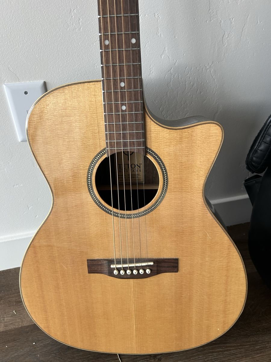 TeTon Solid Top Accoustic Electric Guitar