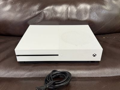 Xbox One S