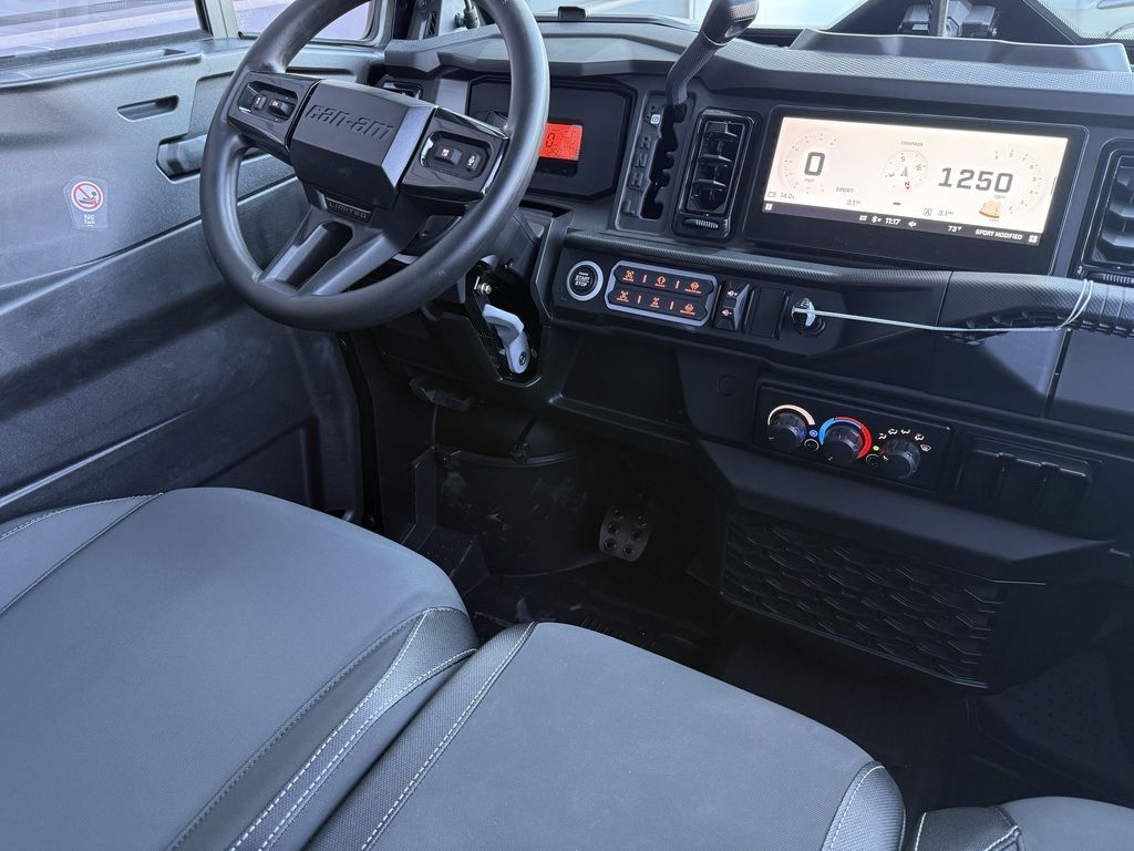 Main image 8