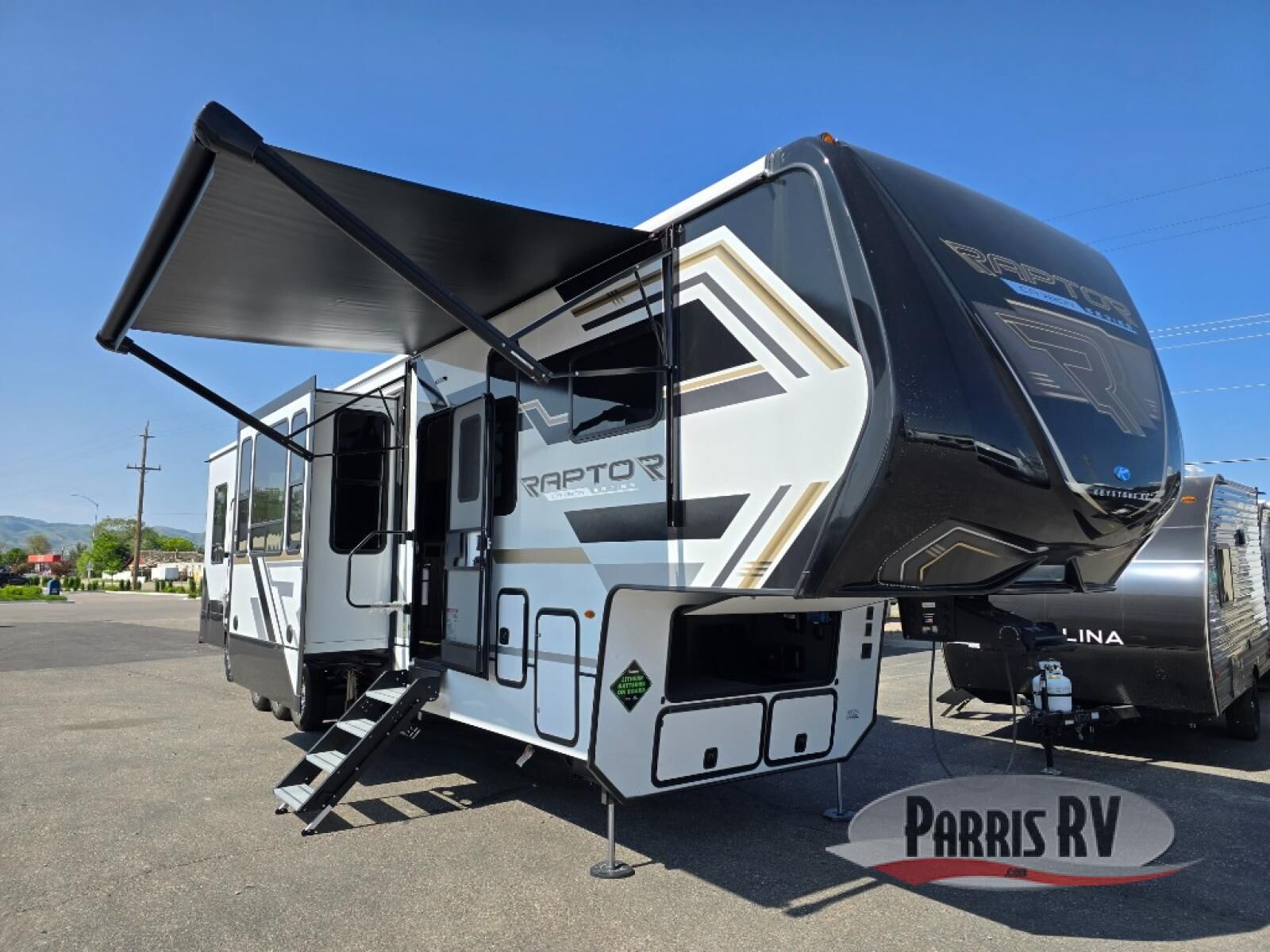 New 2025 Keystone RV Raptor Carbon Series 398