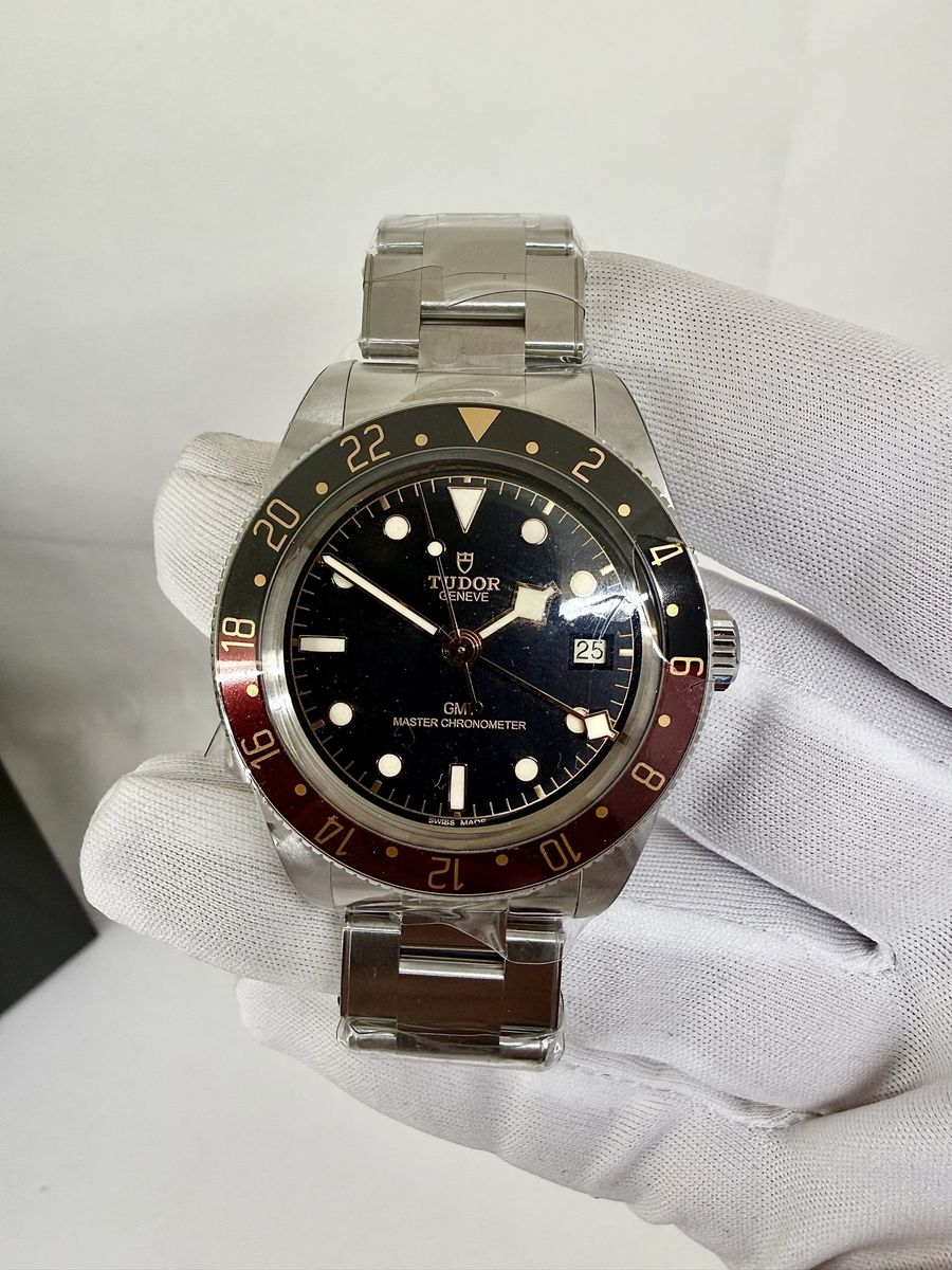 BNIB 2026 Tudor Black Bay 58 GMT "Coke" 39mm - Ref. M7939G1A0NRU-0001 - Full Set Stickered