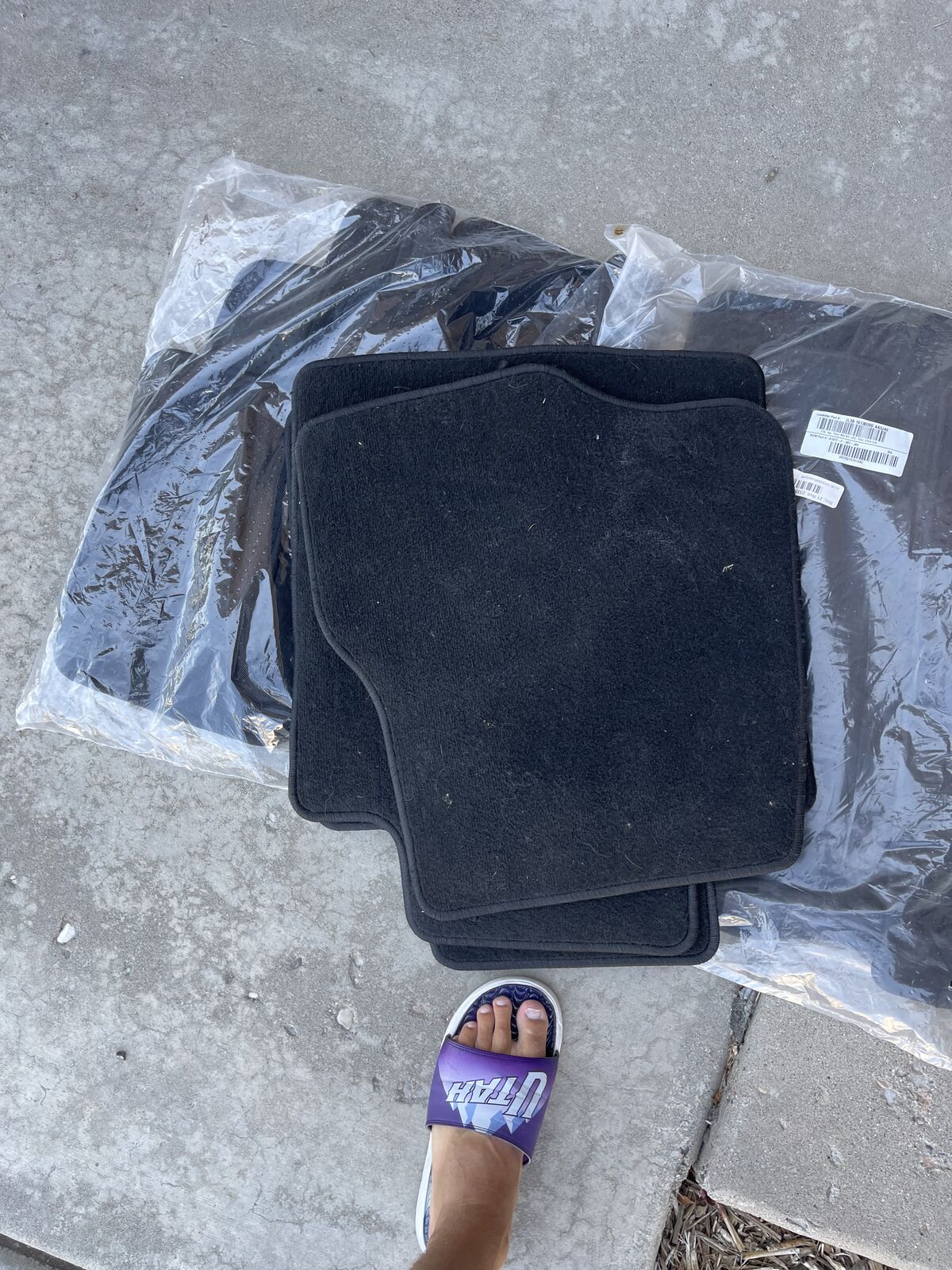 Brand new F350 floor mats