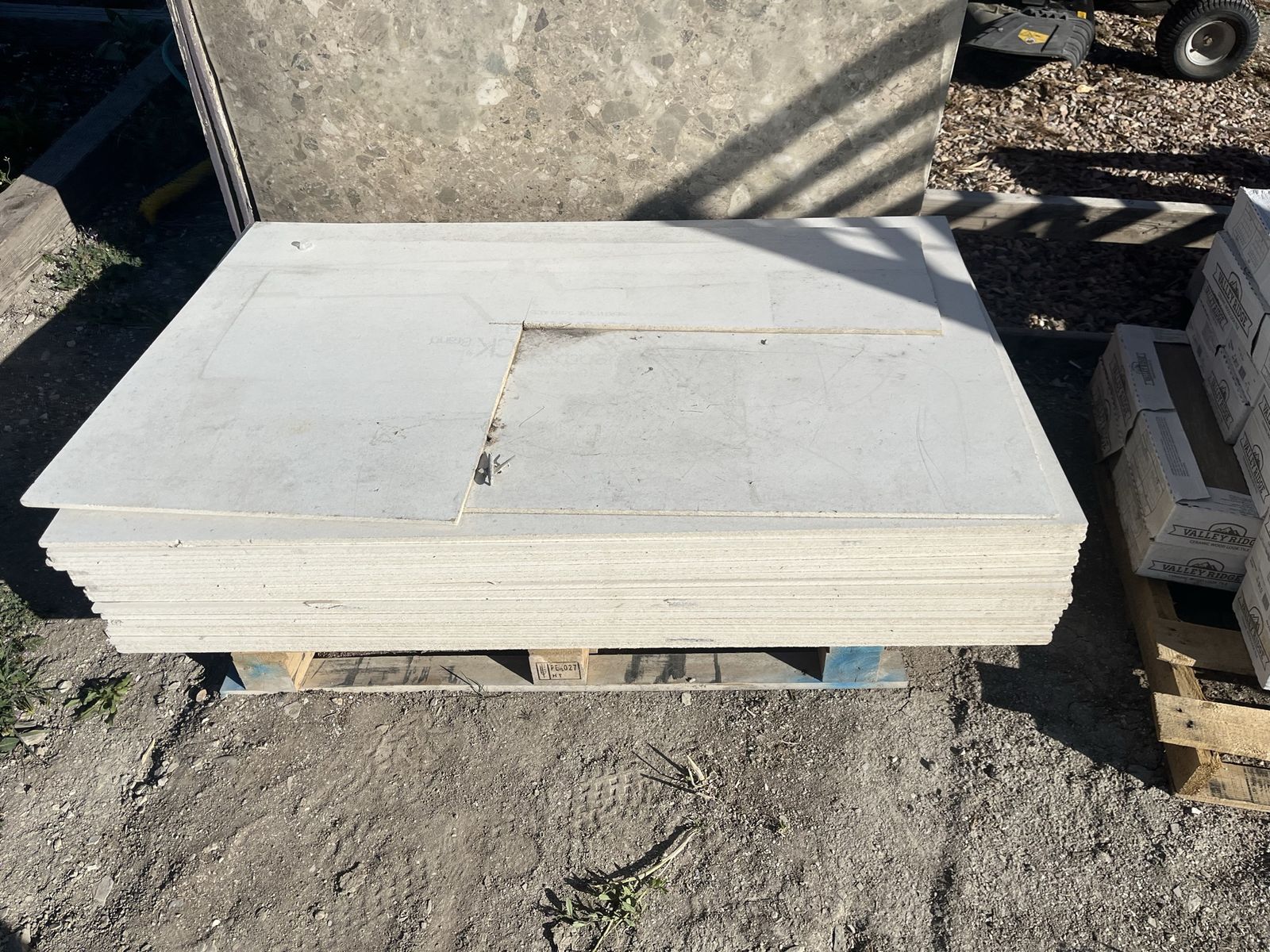 Water proof dura rock board