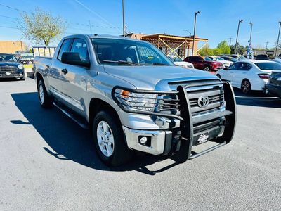 2015 TOYOTA TUNDRA SR5