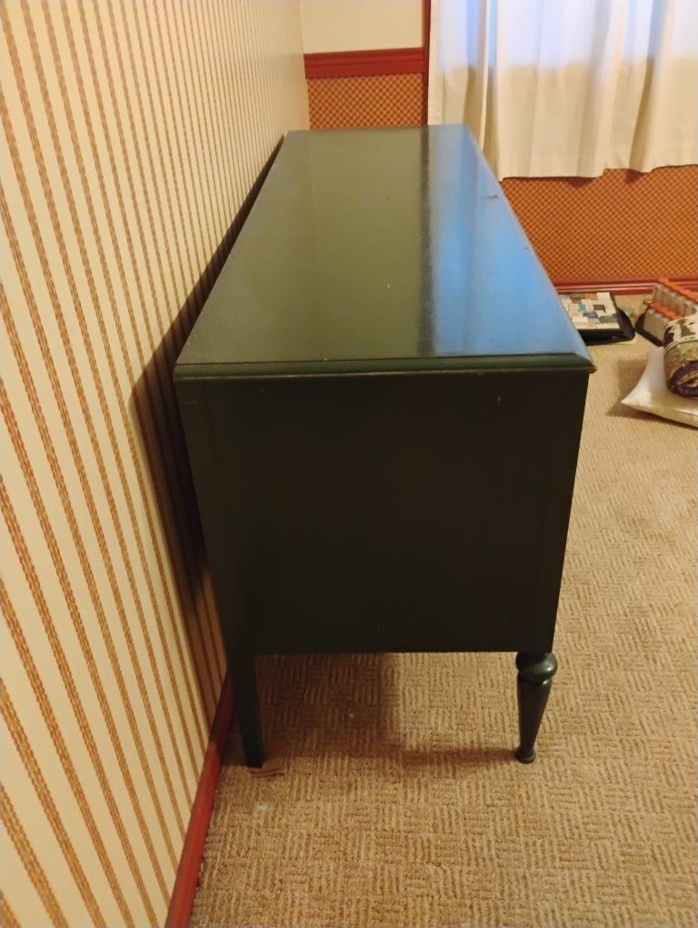 Main image 6