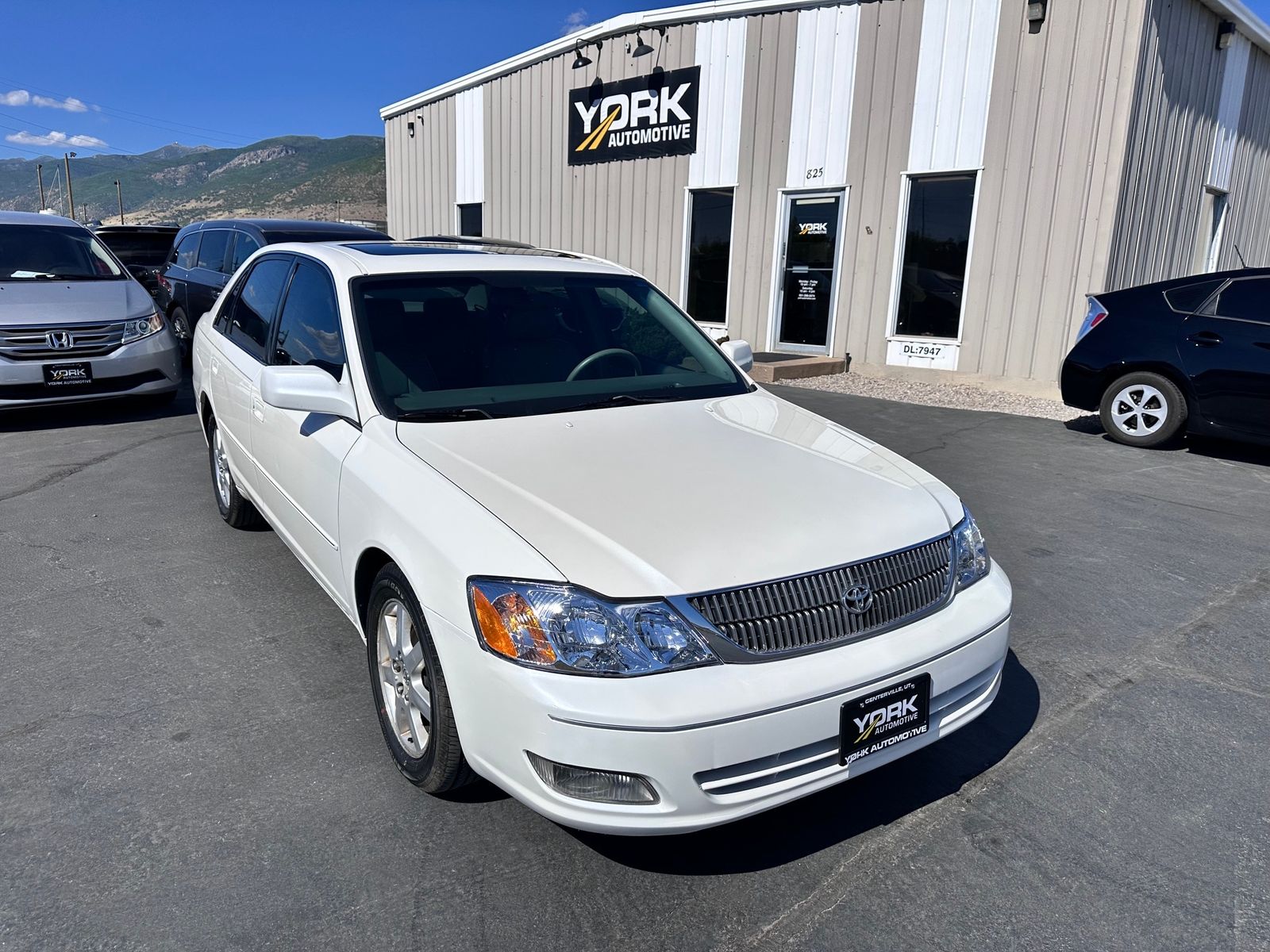 2001 Toyota Avalon XLS