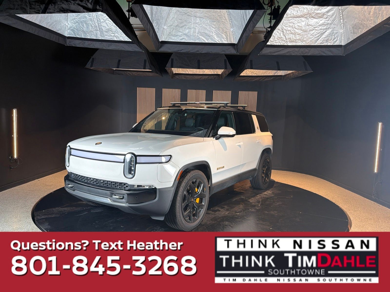 2023 Rivian R1S Adventure