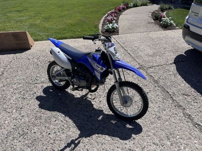 2016 Yamaha TT-R110E Electric and kick start