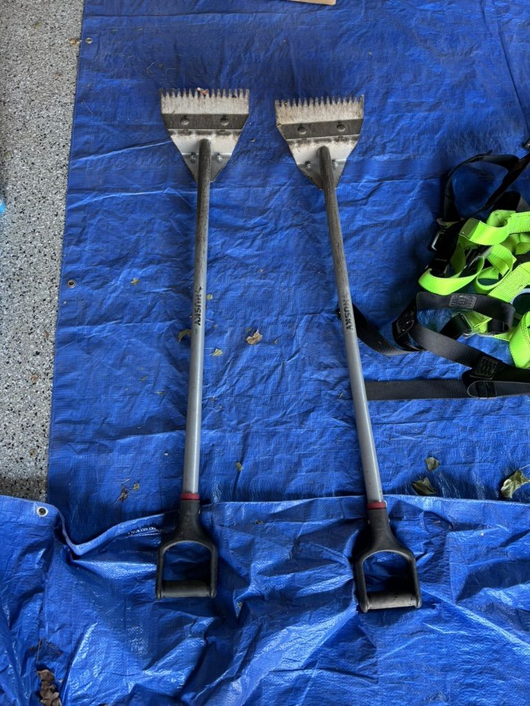 Roof Shingle Stripper Rakes & Harnesses