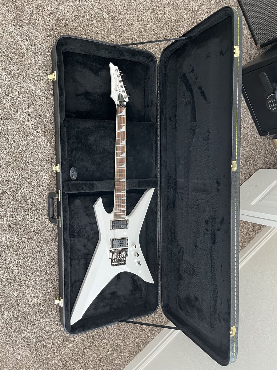 Ibanez Xiphos XPT700 White Electric Guitar w/ Hardshell Case - Excellent