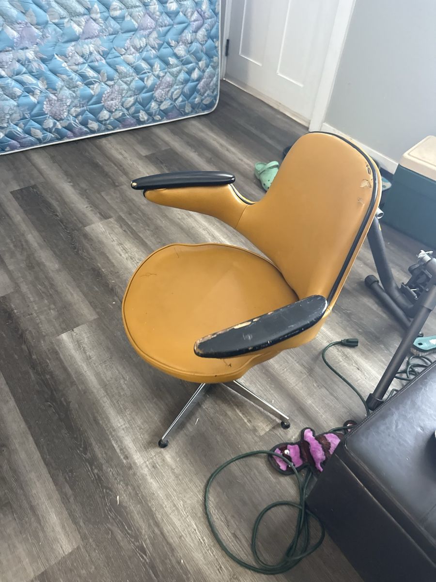 Vintage Mid-Century Modern Yellow Swivel Office Chair with Chrome Base - Needs Repair